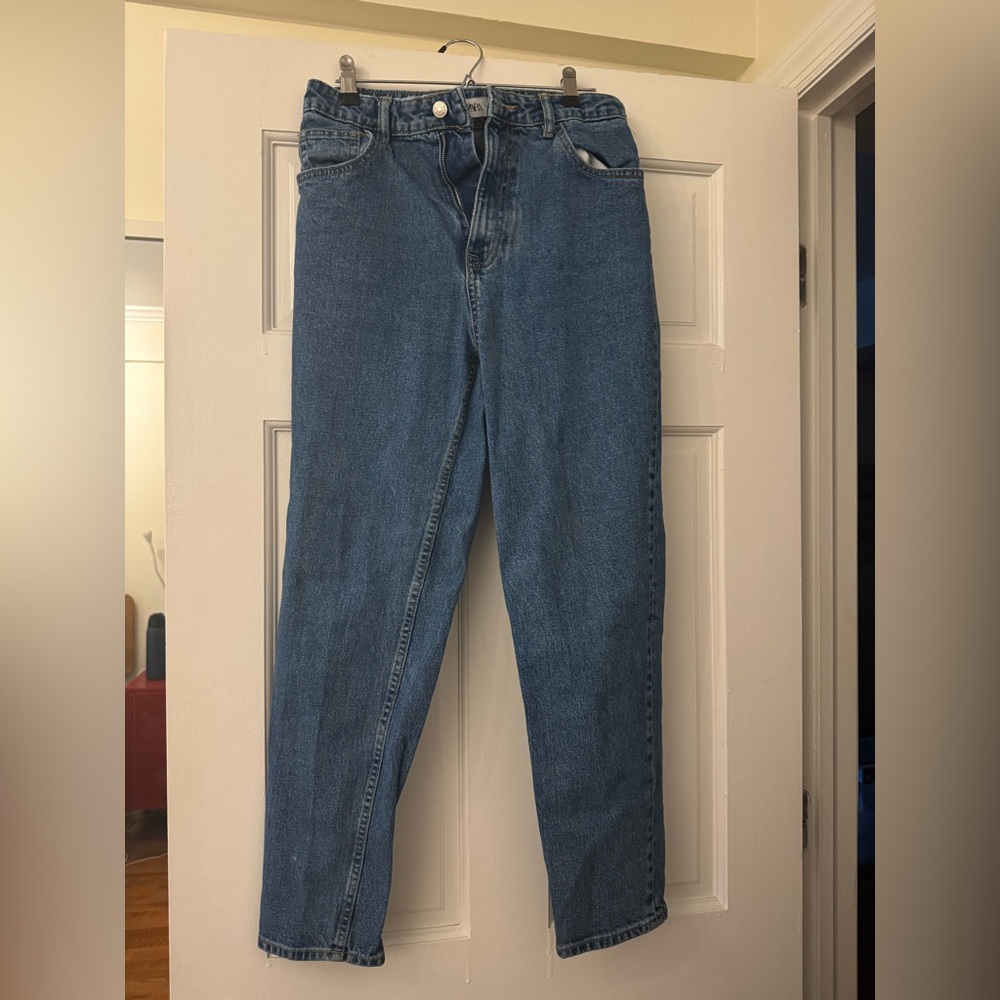 Zara Classic Blue Straight Leg Denim Jeans Women Size 8